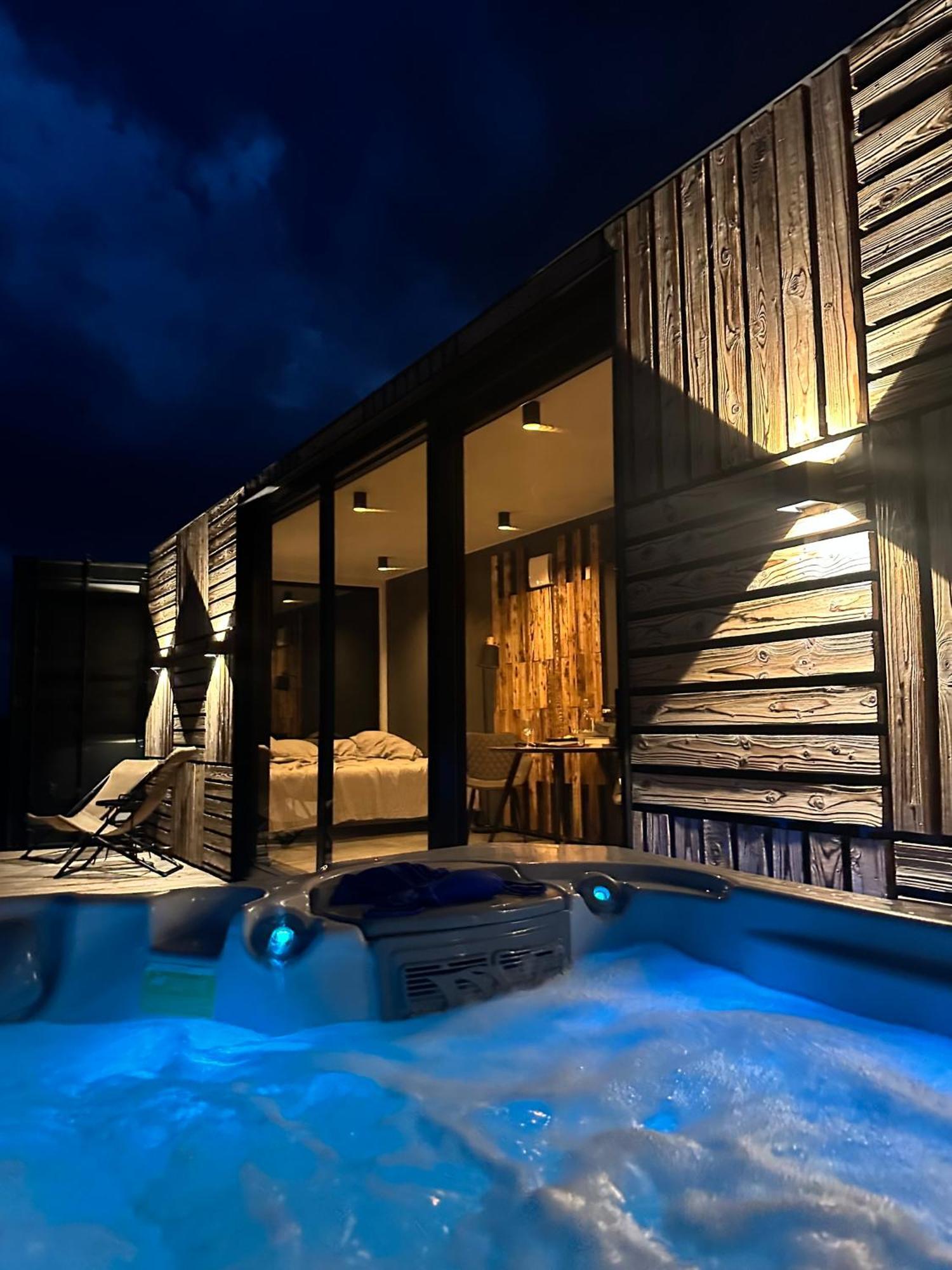 Zebrus Resort Zebras Muiža المظهر الخارجي الصورة